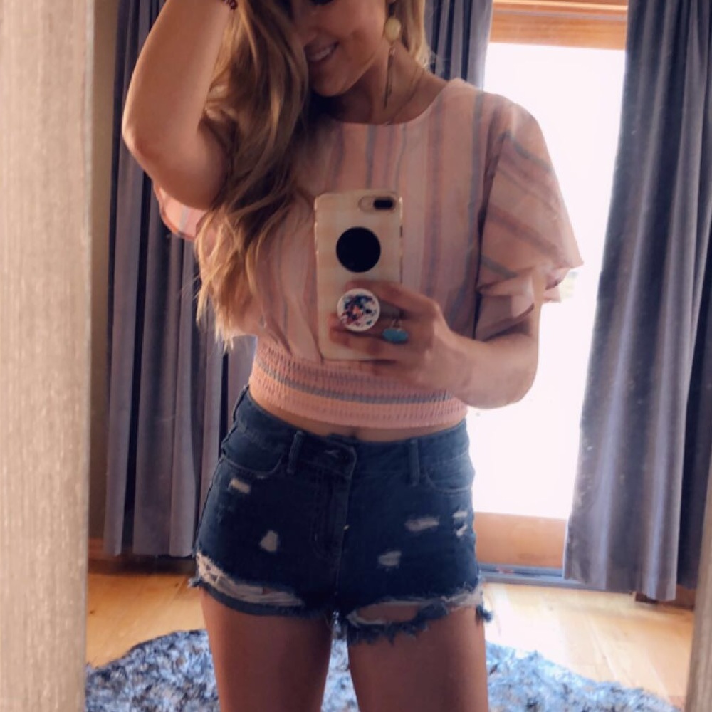 Long crop bell sleeve shirt